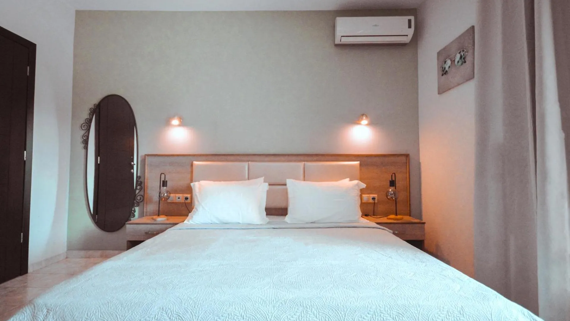 فندق Zafira Retreat Vatopédhion اليونان