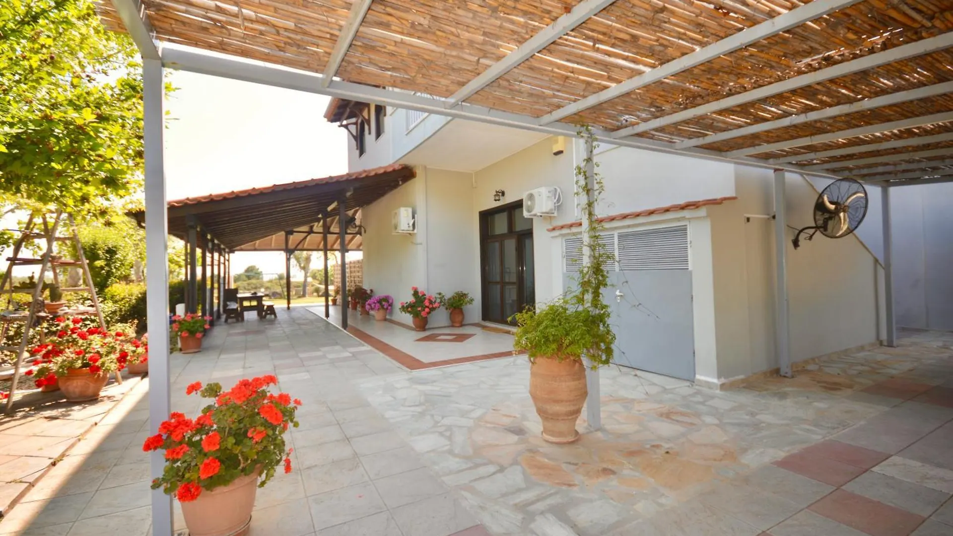 فندق Zafira Retreat Vatopédhion